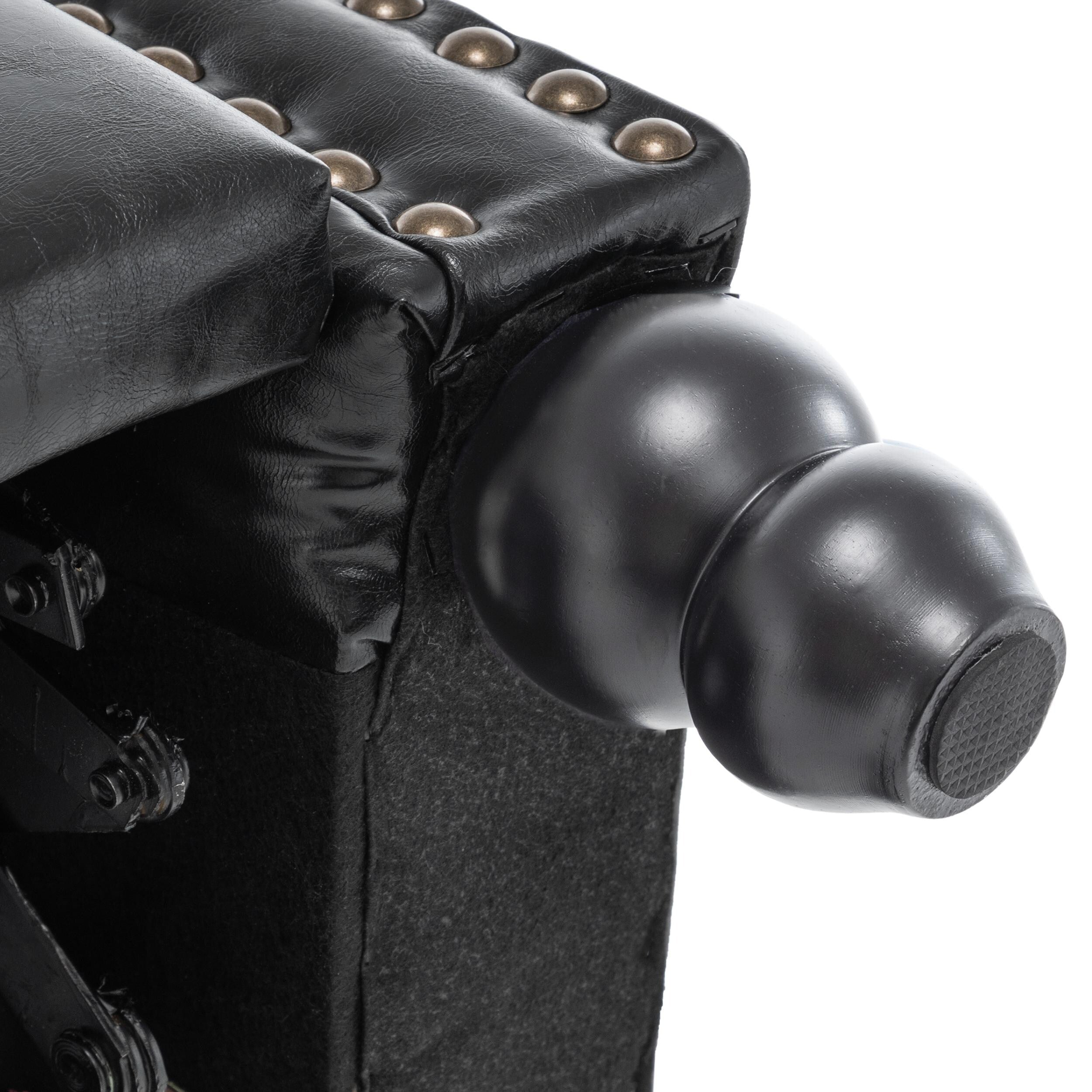 Fauteuils inclinables manuels avec garniture cloutée