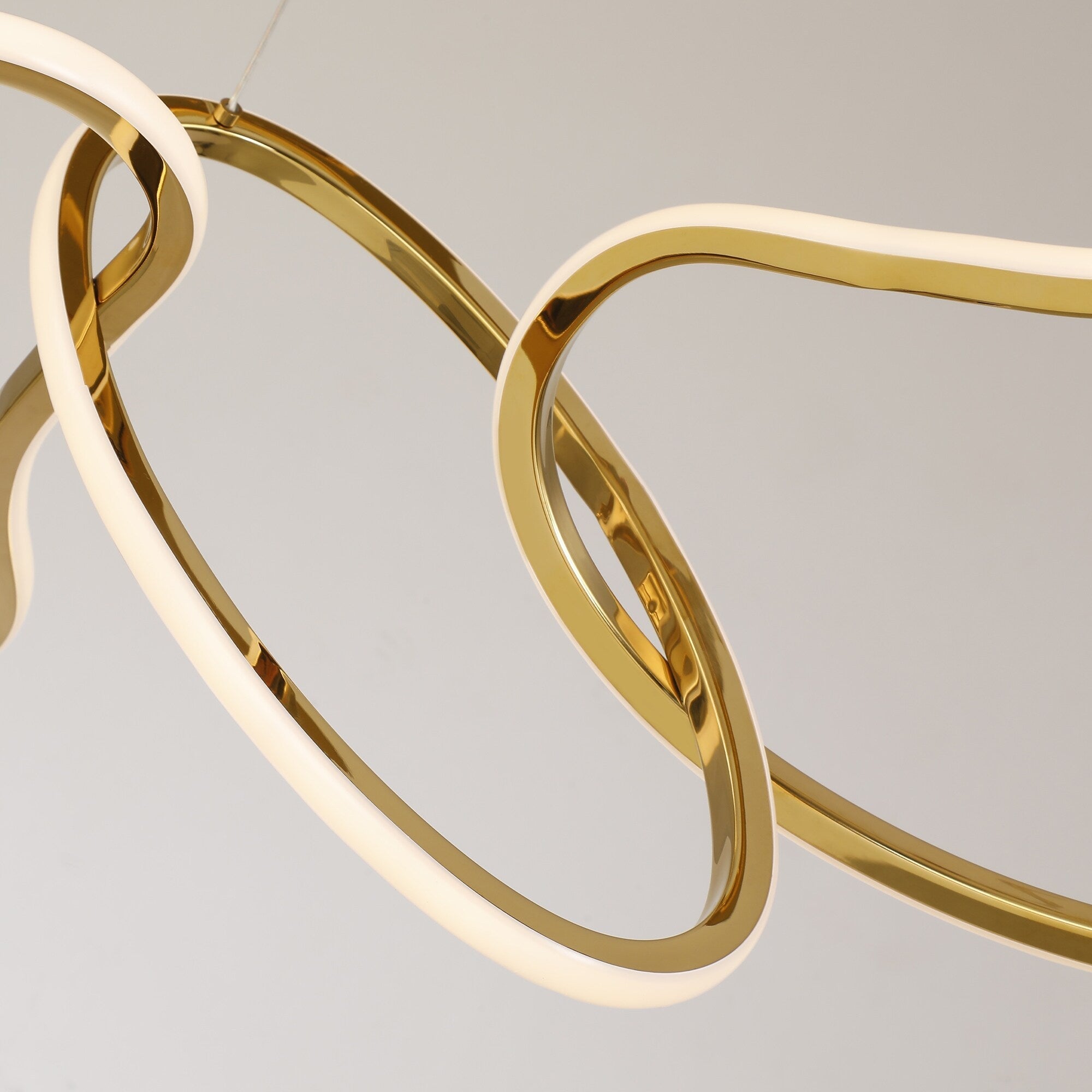 Lustre LED de luxe en acier inoxydable imbriqué de style nordique pour salle à manger