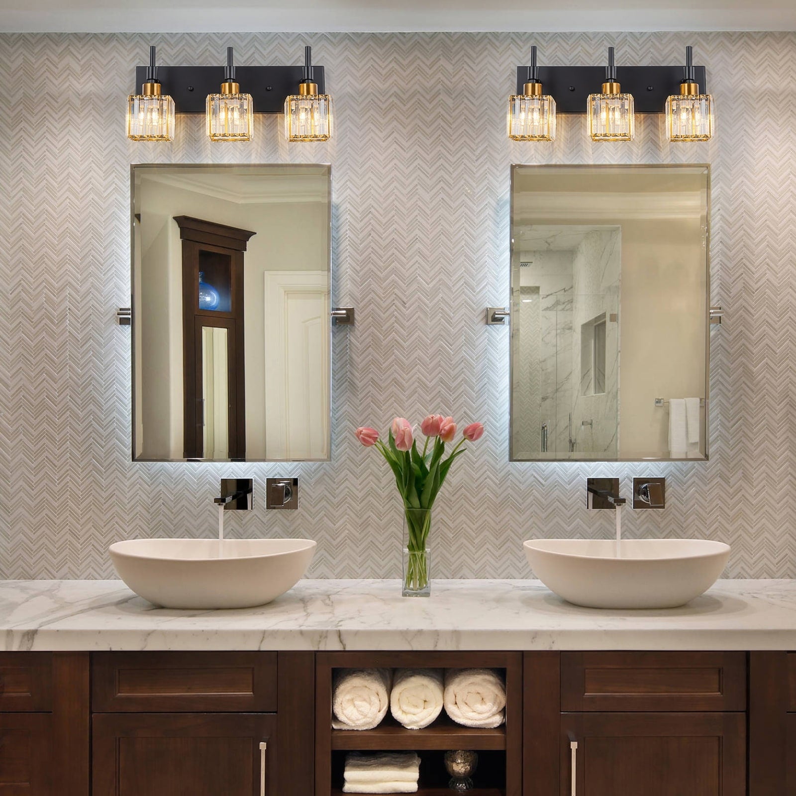 Luminaires de salle de bain en cristal à intensité variable Ora Modern sur miroir Glam Vanity Lights