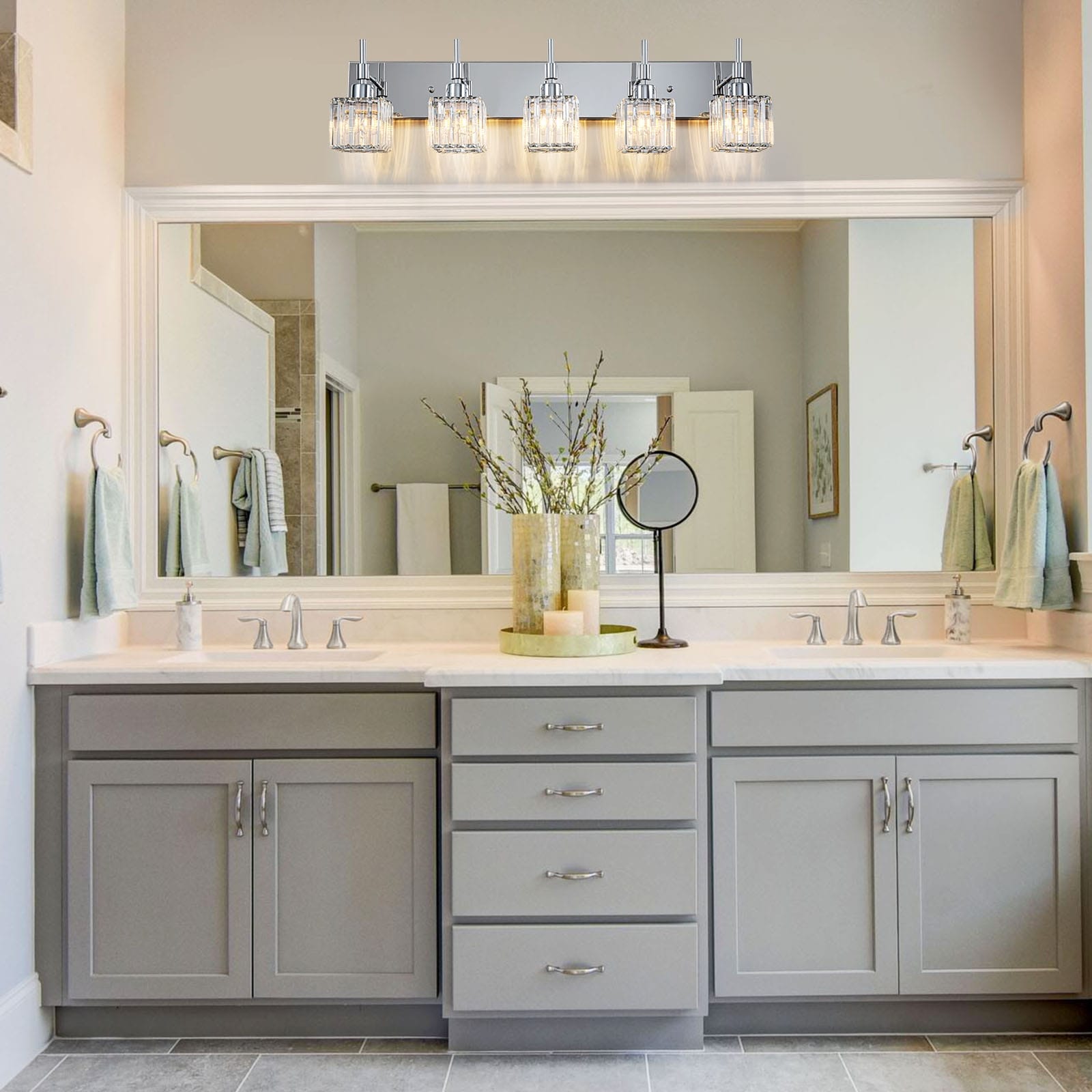 Luminaires de salle de bain en cristal à intensité variable Ora Modern sur miroir Glam Vanity Lights