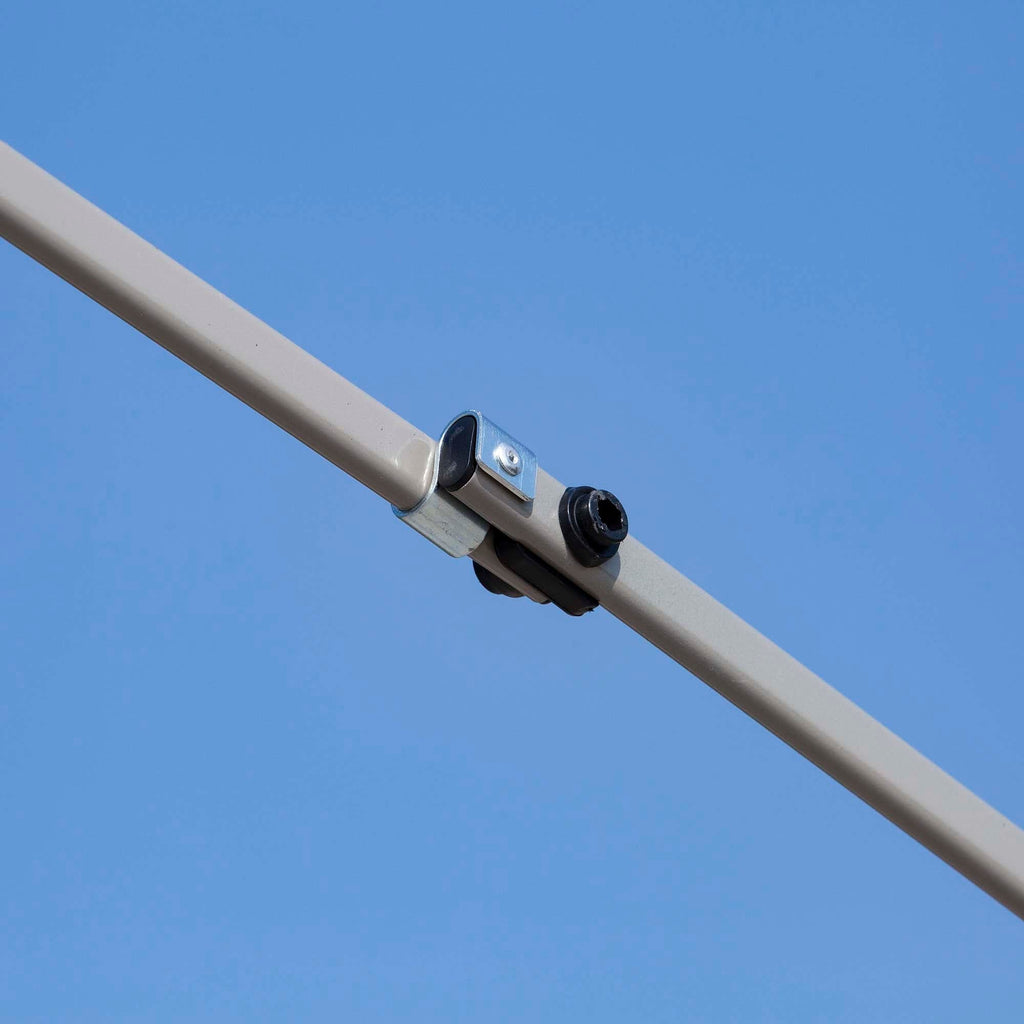 Outsunny 12' x 12' Pop Up Canopy Sun Shade Tente instantanée pliable avec filet latéral en maille, hauteur réglable sur 3 niveaux