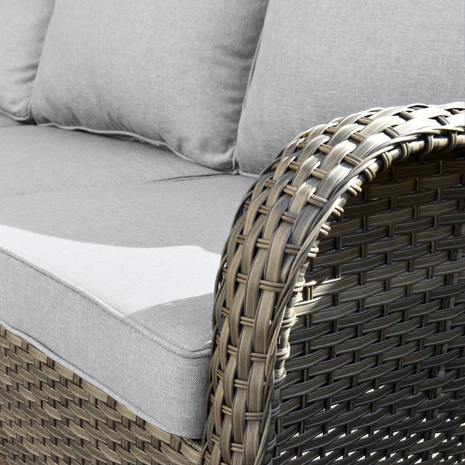 Ensemble de conversation 5 pièces en osier pour patio à dossier haut OVIOS